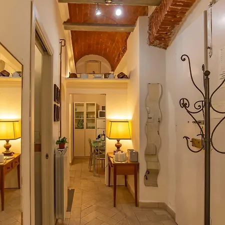 Casa Medici Riccardi - 50mt Da Piazza Duomo Daire Floransa