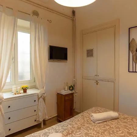 公寓 Casa Medici Riccardi - 50mt Da Piazza Duomo