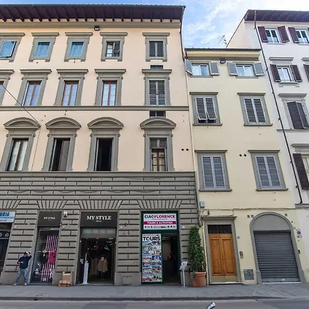 公寓 Casa Medici Riccardi - 50mt Da Piazza Duomo *